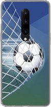 Geschikt voor OnePlus 7 Pro hoesje - Een illustratie van een voetbal in het net -Jongens - Meisjes - Kinderen - Siliconen Telefoonhoesje