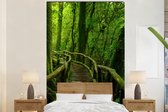 Behang - Fotobehang Jungle - Brug - Mos - Natuur - Tropisch - Breedte 160 cm x hoogte 240 cm