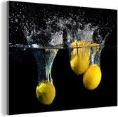 Wanddecoratie Metaal - Aluminium Schilderij Industrieel - Citroen - Fruit - Stilleven - Water - Geel - 40x30 cm - Dibond - Foto op aluminium - Industriële muurdecoratie - Voor de woonkamer/slaapkamer