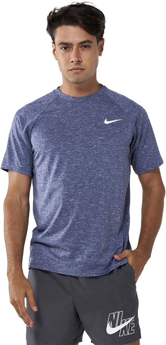 Nike heathered hydroguard shirt in de kleur marine. Blauw
