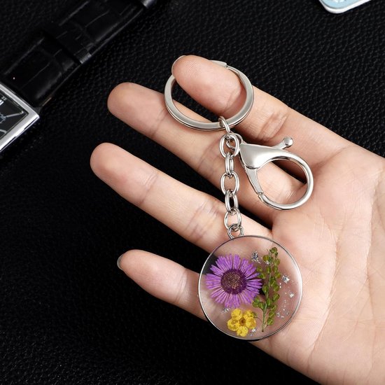 Persoonlijke Sleutelhanger met Gedroogde Bloemen, Vergeet-mij-nietje Sleutelhanger, Unieke Aesthetic Accessoire voor Bloemenliefhebbers — afbeelding 5