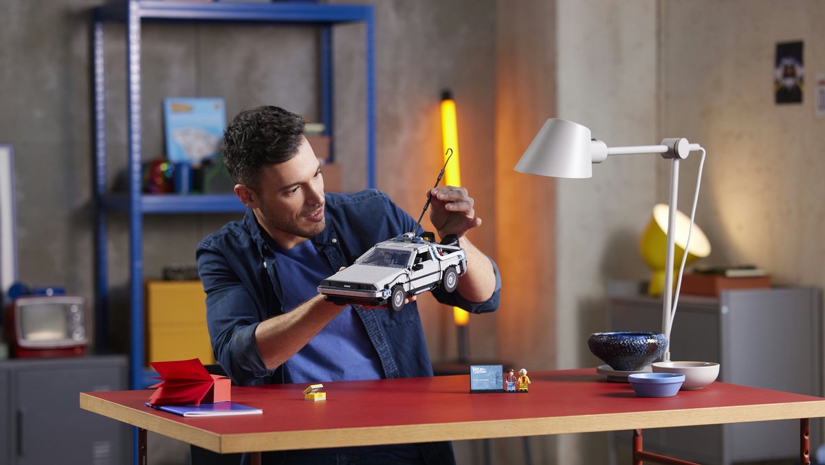LEGO Back to the Future Time Machine - 10300 — afbeelding 26