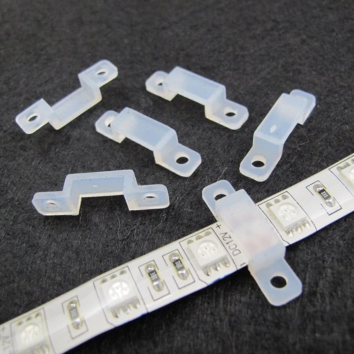 Cosensi - Dailygoods - Dailygoody - LED Strips Clip - Bevestigingsclip - Siliconen Houder - 10mm - Waterdicht - Voor LED Strips - 100 Stuks