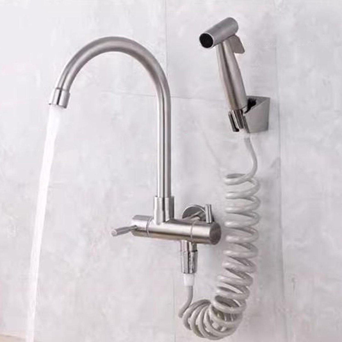 Keukenmengkraan Wandmontage - Koudwaterkraan Douche - Keukenwerk - Met Spuitpistool - Gebo