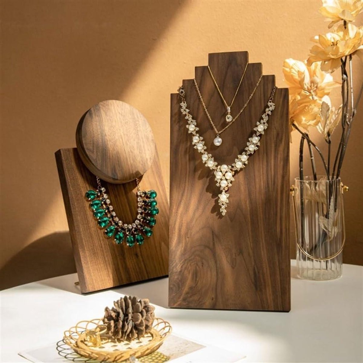 Sieraden Display Rek - Juwelenhouder - Sieraden Presenteren - Fluwelen Afwerking - 9x5x14.5cm - Wit