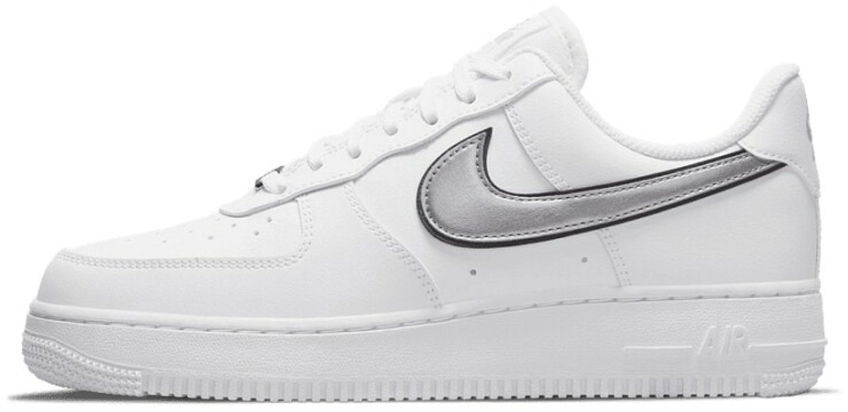Nike Air Force 1 Low 07 Essential Metallic Zilver