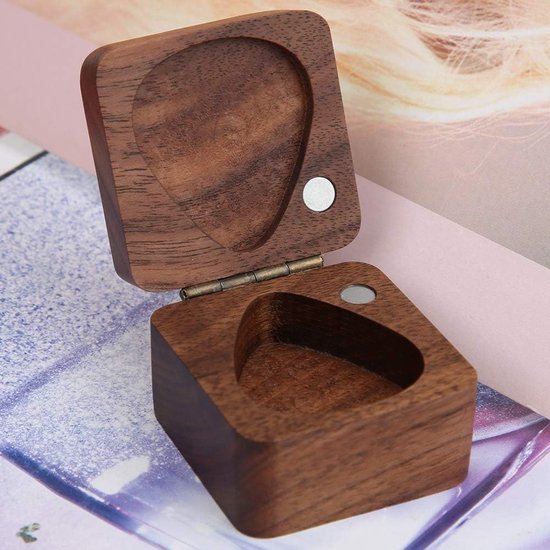 Houten Plectrum Houder - Kubus Opberger - Gitaar Accessoires Organiseren - Nauwsluitende Kubusvorm - 4 x 4 x 3 cm — afbeelding 2
