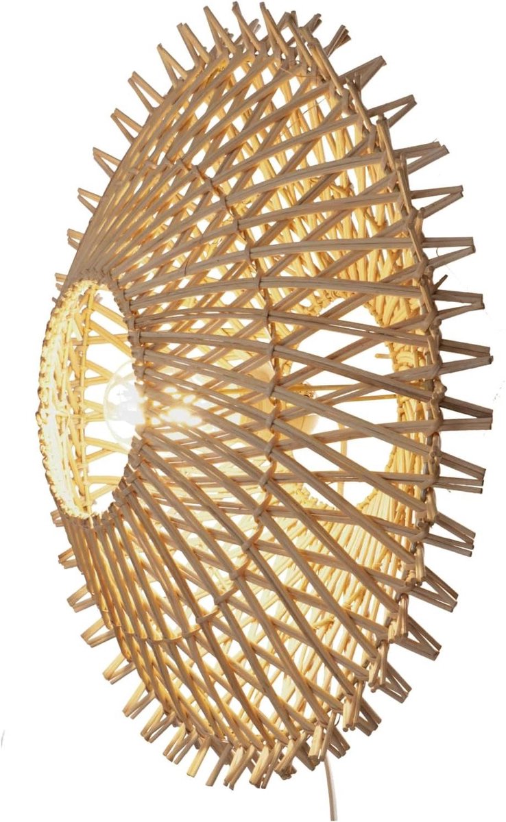 Wandlamp Rotan - Natuurlijk Materiaal - Sfeervolle Verlichting - Handgemaakt in Bali - 45x45x18 cm - Natuurlijk
