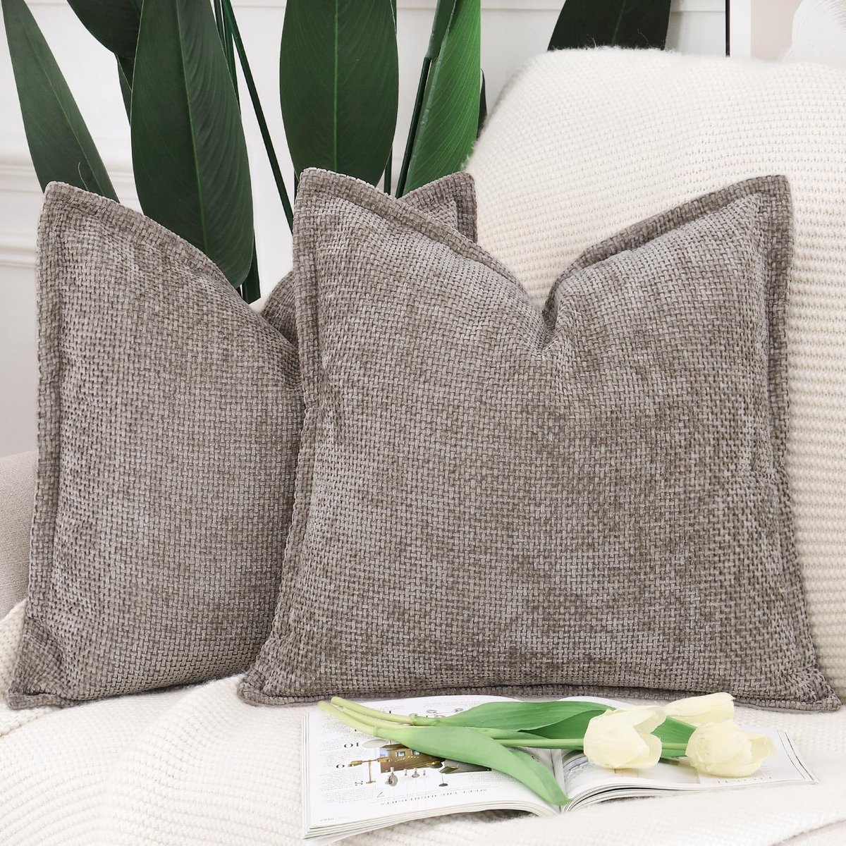 Allecto - Kussensloop Set van 2 - Zacht en comfortabel - Taupe - Decoratieve kussenslopen - Geschikt voor sofa en slaapkamer