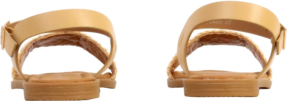Sandalen met riempjes en gespen
