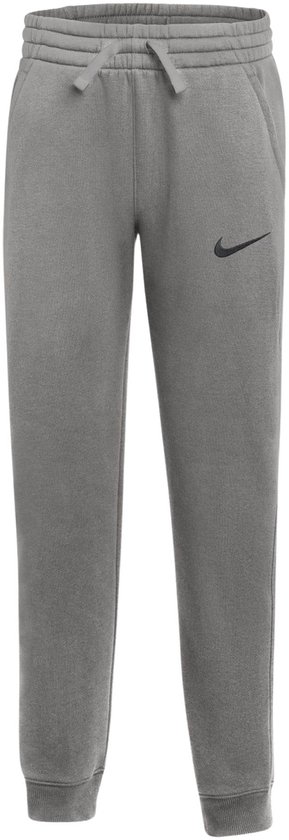 Grijze trainingsbroek voor kinderen met zwarte Nike 'swoosh' logo en elastische tailleband.