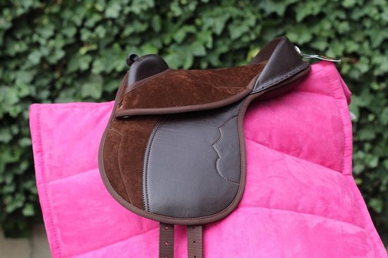 Pony Zadel - Kind Zadel Paard - Paardrijden Leren - Verstelbare Zit - 12 inch - Bruin Pony Zadel - Kind Zadel Paard - Paardrijden Leren - Verstelbare Zit - 12 inch - Bruin