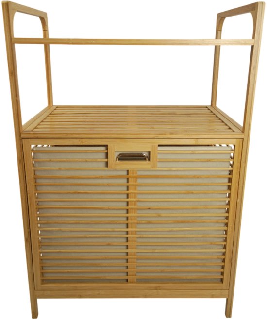 Bamboe wasmandkast met twee open schappen en een gesloten kast met lamellenfront en een lade.