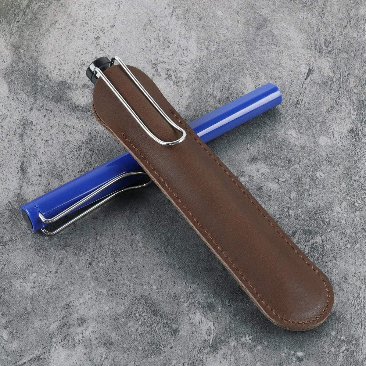 Leren etui voor vulpennen - Handgemaakt en zacht beschermend - Ideaal voor pennen, potloden en accessoires - 15 cm x 3,5 cm - Zwart