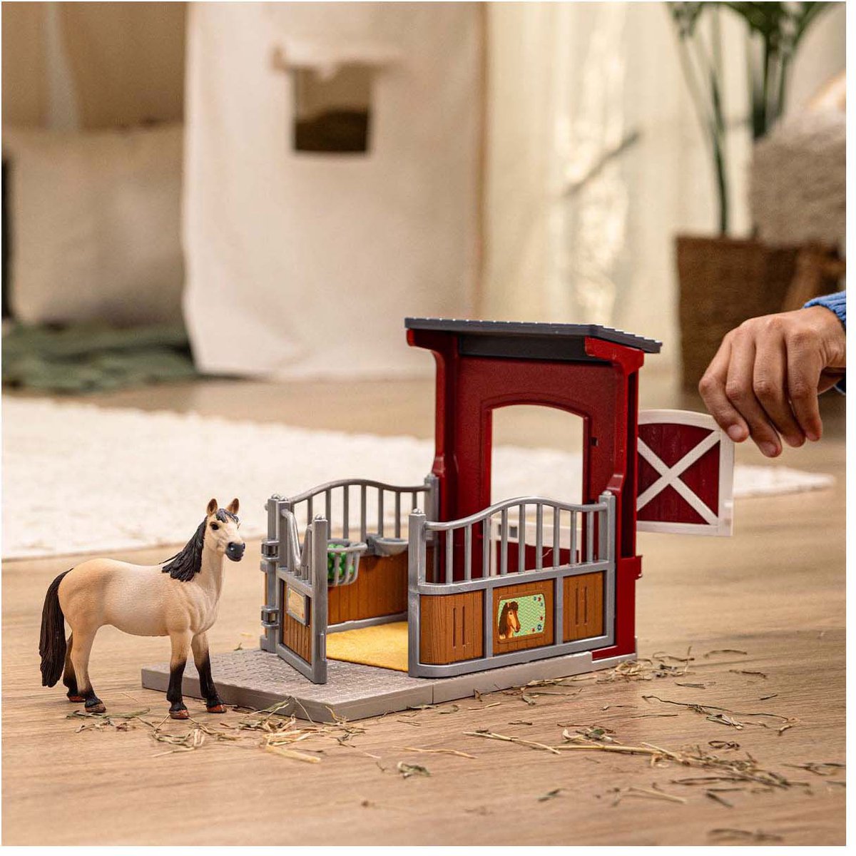 Schleich Farm World - Ponybox met mustangmerrie speelfiguur thumbnail 2