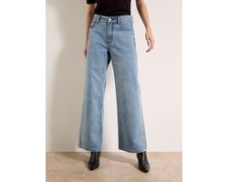 Maca straight-leg jeans met studs