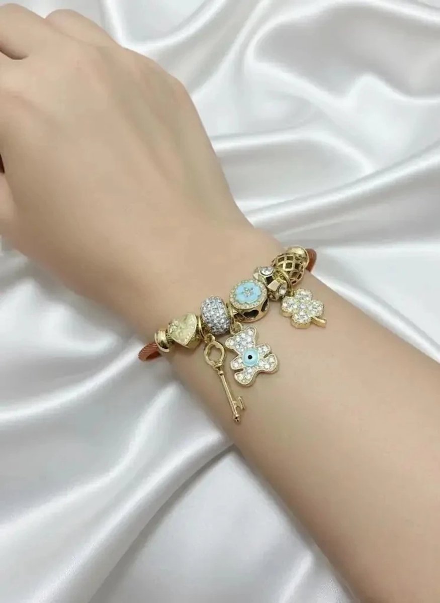 Dorvina 316L Roestvrij Staal Gedraaid Draad Armband Zirkonia Goudkleurig Teddybeer met Bedel Armband