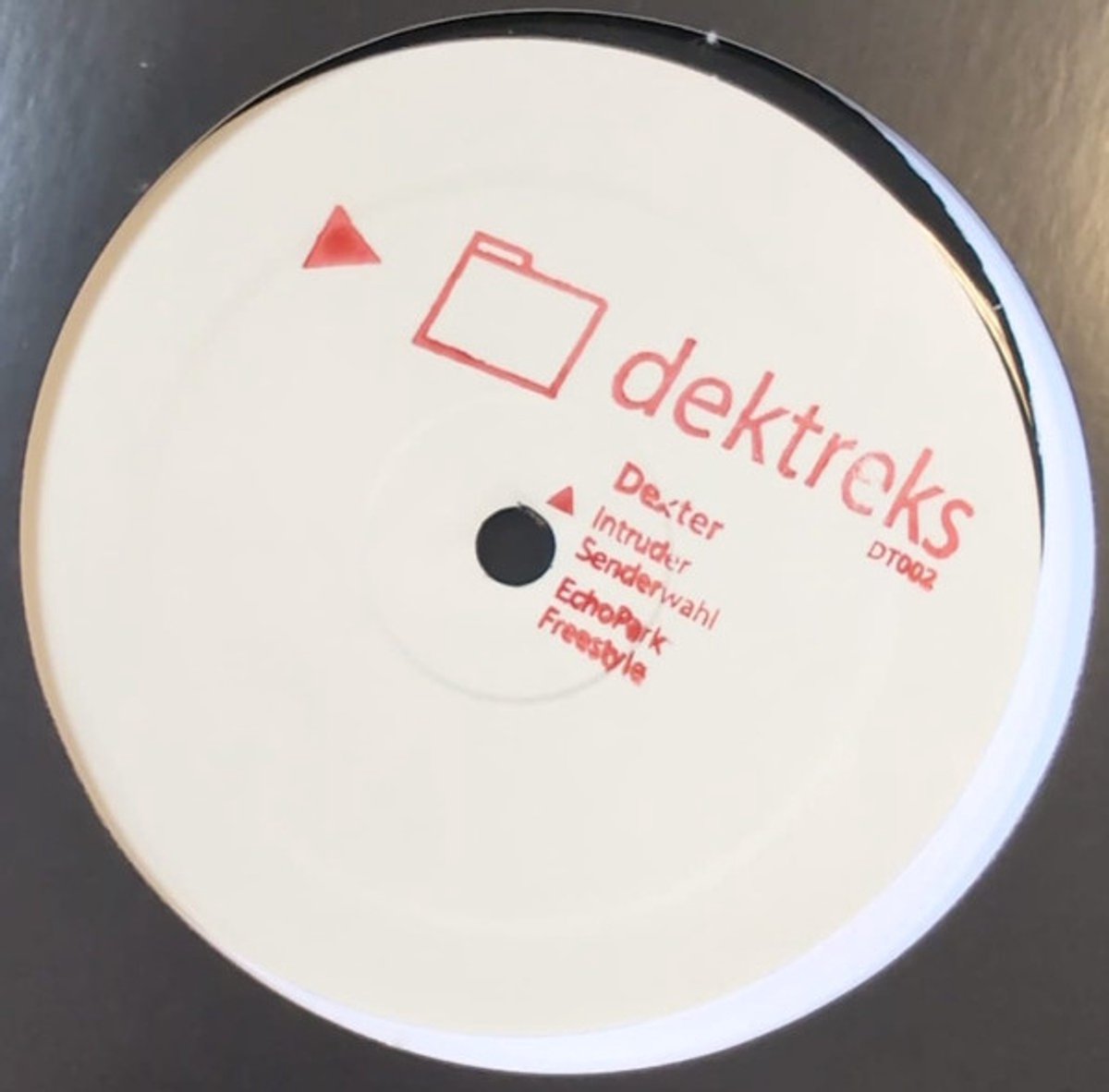 Dexter - Intruder