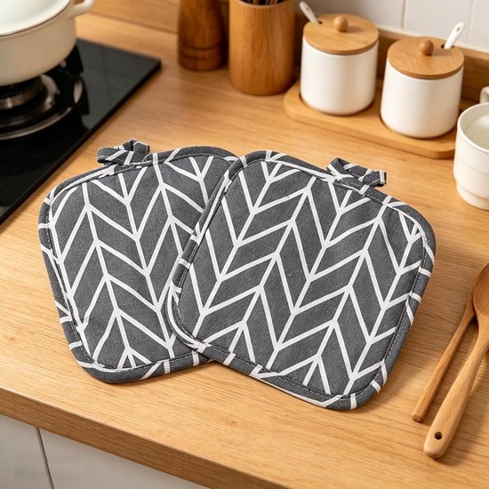 Set van 4 Hittebestendige Keuken Pothouders van Katoen 17 x 17 cm - Ideaal voor Ovens, Pannen en Kookaccessoires in Grijs — afbeelding 4