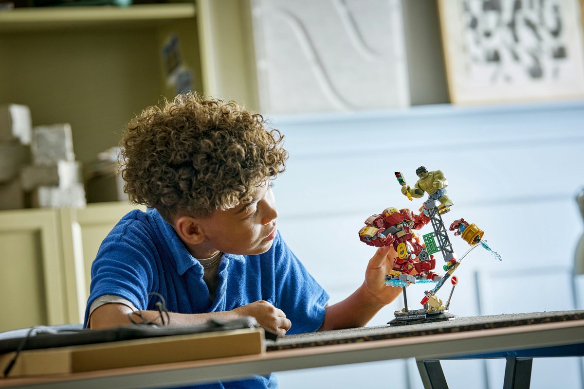 LEGO Marvel Ultieme strijd: Hulkbuster vs. Hulk Bouwpakket - 76343 – foto 8