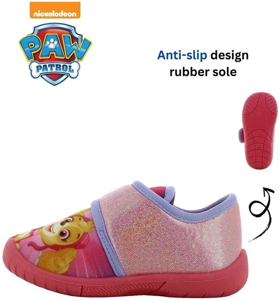 Roze Paw Patrol pantoffel met klittenbandsluiting, rubberen zool en afbeelding van Skye.