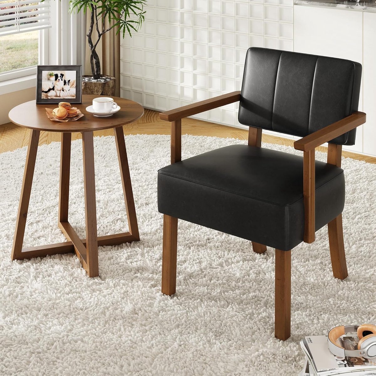 Fauteuil - Mid-Century Accent Stoel - Bruin Kunstleer met Houten Frame - Luxe Relaxstoel met Knoopsdetails - Lounge Chair voor Woonkamer & Slaapkamer - Zwart