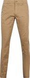 Lichtbruine chino broek met knoopsluiting en riemlussen.