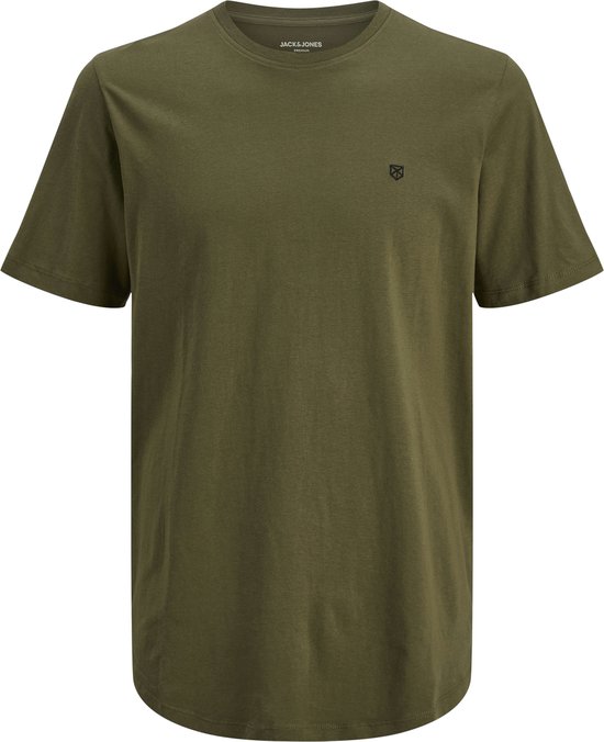 Een olijfgroene t-shirt met korte mouwen, ronde hals en een klein logo op de borst.