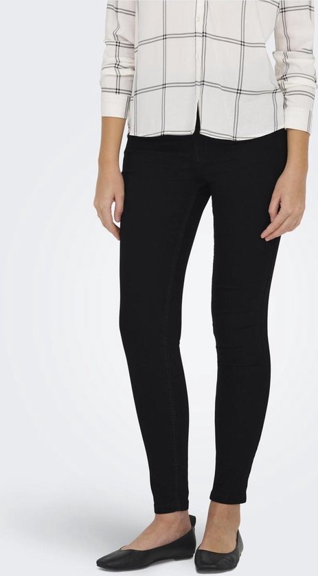 Petite 9 Mid-Rise Skinny Jeans in Berkeley Black: Button-Through Edition