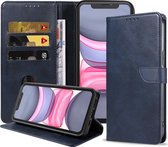 Geschikt voor iPhone 11 Telefoonhoesje Kunstleer met Magnetisch lipje en Pasjeshouder Book Case met Klepje - Blauw - Smartphonica geschikt voor iPhone 11