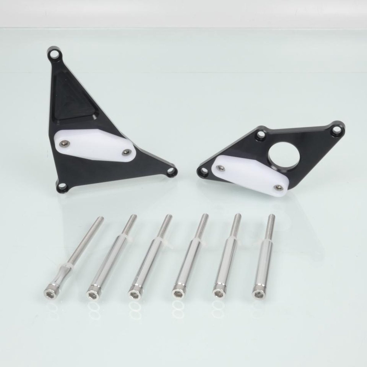 Protection moteur slider pare carter Mad pour moto Suzuki 650 SV 2016 à 2018 Neuf Noir