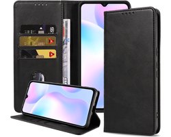 Smartphonica Telefoonhoesje geschikt voor Xiaomi Redmi 9A / 9AT kunstleren Hoesje met Magnetische sluiting en Pasjeshouders Book Case met Klepje - Zwart geschikt voor Xiaomi Redmi 9A;Xiaomi Redmi 9AT