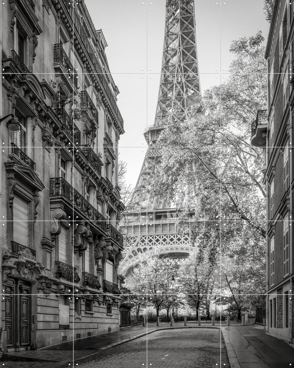 IXXI Rue de l'Université with Eiffel Tower, Paris, France, Jan Becke - 80 x 100 cm - Gratis ophangtool - Grote wanddecoratie en posters - Fotografie