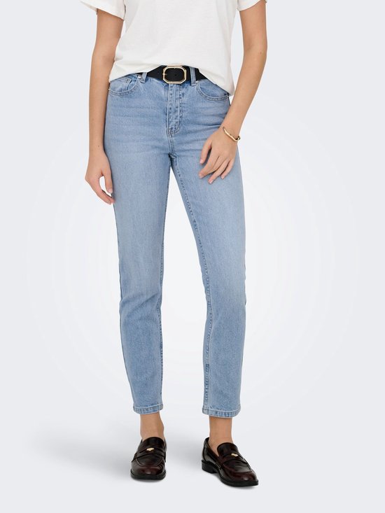 Blauwe denim jeans met rechte pijpen, hoge taille en riem met gouden gesp.