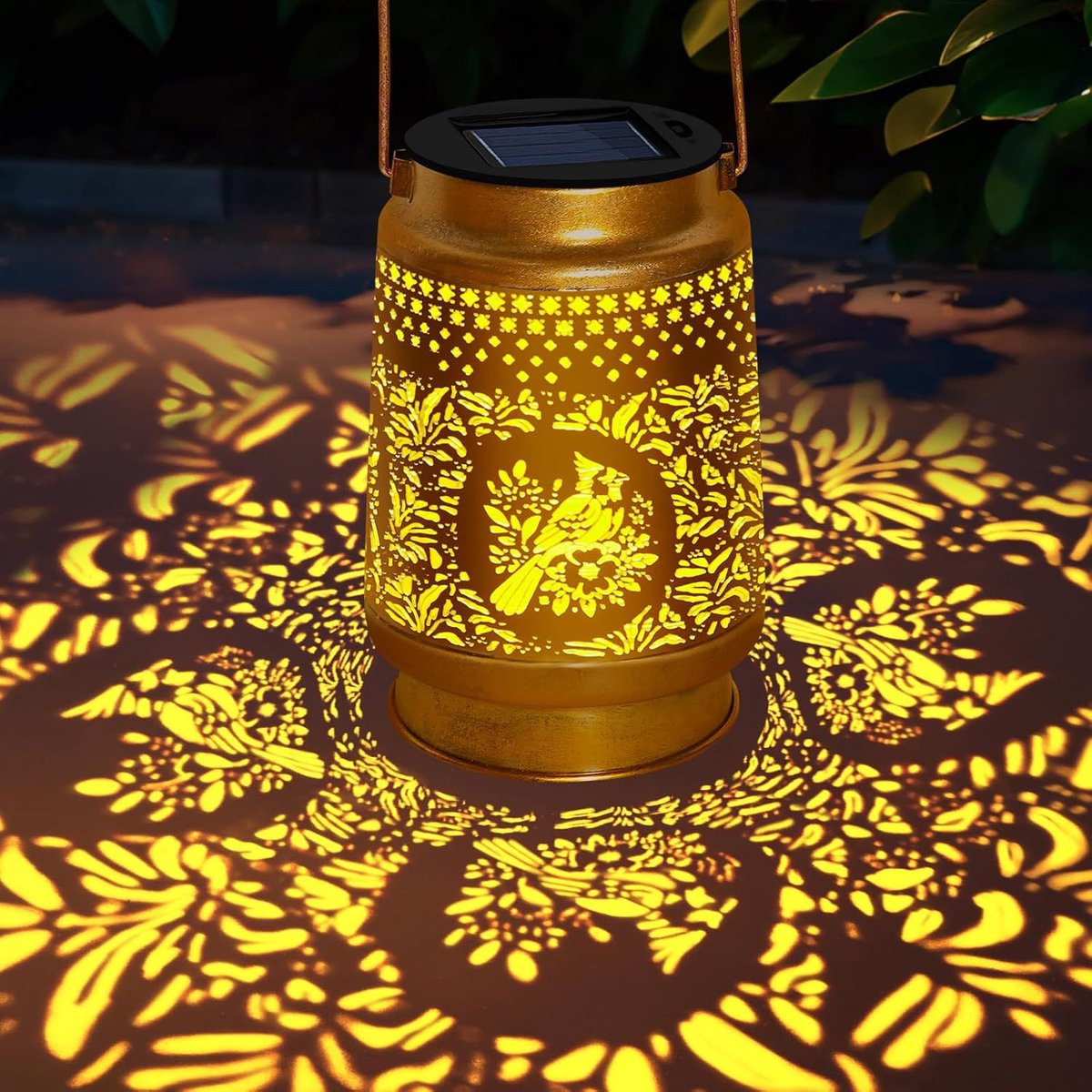 Metalen LED Sfeerverlichting voor Tuin, Patio, Portiek en Balkon Decoratie - Decoratieve lantaarns op zonne-energie - Model B Rood Vogel