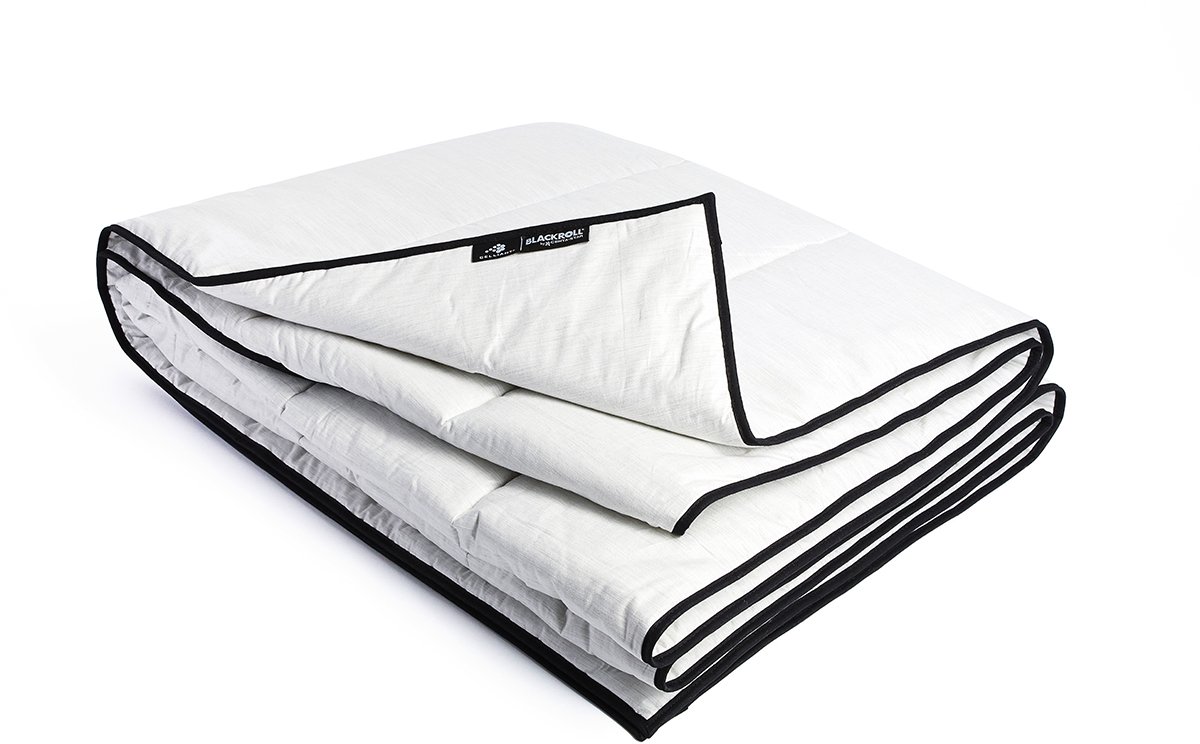 BLACKROLL® RECOVERY BLANKET WINTER 135x200 cm – Warme herstel- & verzwaringsdeken – Voor ontspanning & diepe slaap – Infrarood effect – Wit/Groen