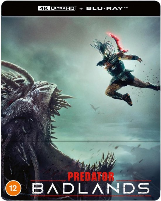 4K Ultra HD + Blu-Ray: Predator Badlands. Een jager in de lucht met een rood gloeiend wapen, tegen een monsterlijk wezen.