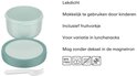 Boîte de conservation vert pâle avec couvercle turquoise et une mini-fourchette blanche. Sans BPA, micro-ondable et lavable au lave-vaisselle.