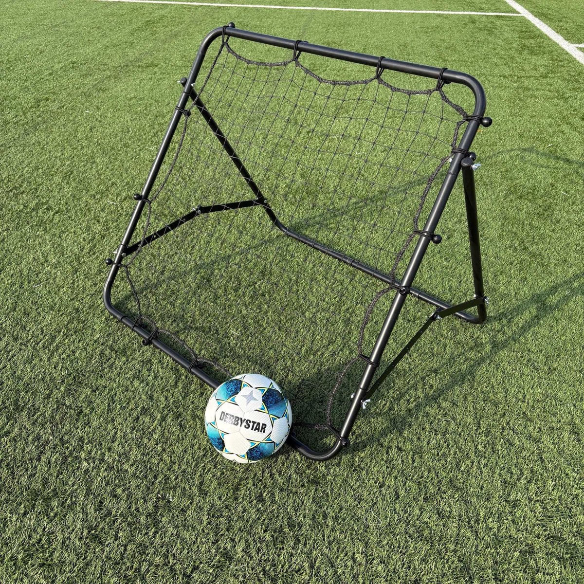 Rebounder Tsjoek 100x100cm - Trainingsmaterialen Tacticcoach - Tchouck Sport