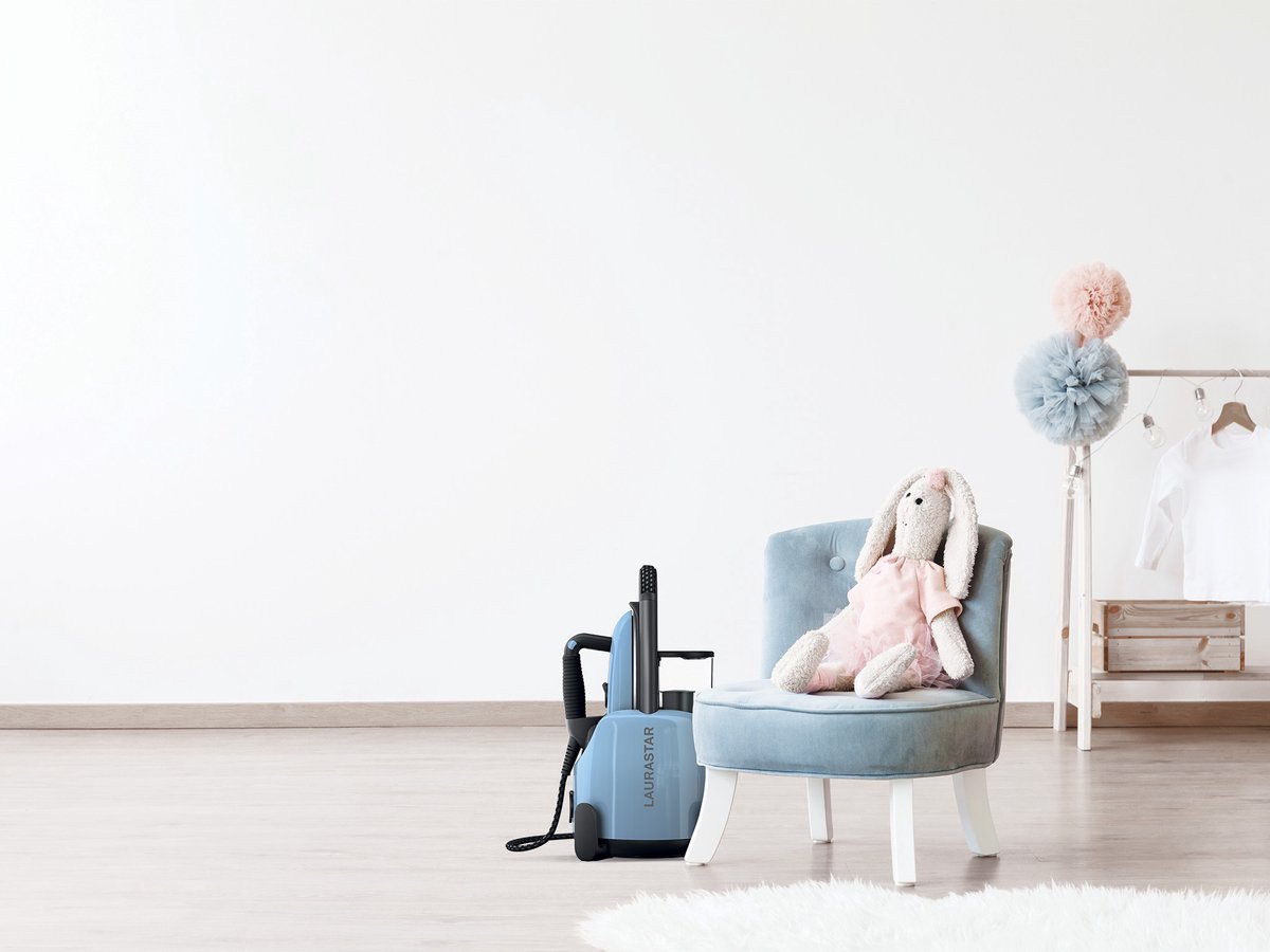 Laurastar Lift Plus Blue Sky Stoomstrijkijzer, 3-in-1 Strijkstation, dat je kleding ontvouwt, Strijkt en reinigt, Hygiënische Stoom, Afneembare watertank, Groenicaal Strijken, Automatische oprolling — afbeelding 6