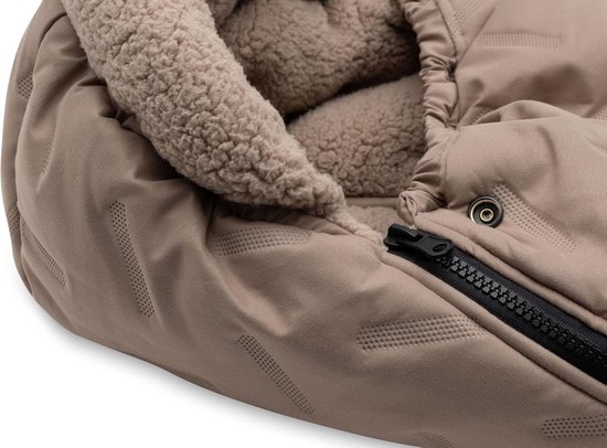 Baby Voetenzak - Baby Zitje Hoes - Kinderwagen Babyzitje - Bionic Finish Bescherming - 73 x 43 cm - Milky Coffee van Merkloos — afbeelding 2