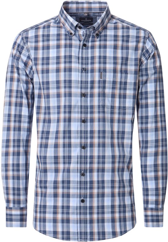 Blauw, lichtblauw, wit en beige geruit overhemd met lange mouwen, button-down kraag en borstzakje.