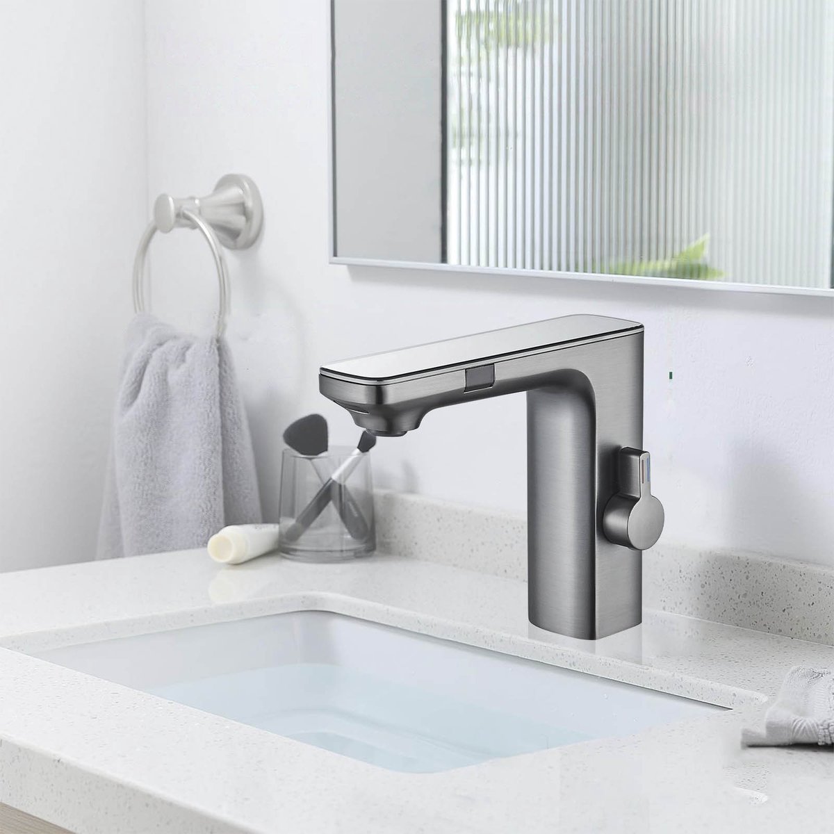 Kraan voor badkamer, intelligente temperatuur digitaal display hoge en lage warme en koude wastafelkraan Badkamerkranen voor gootsteen