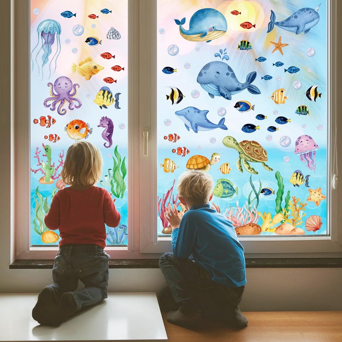 Ultiluxe® Raamstickers met zeedieren - Onderwaterwereld stickers voor kinderen - 9 vellen - Doe-het-zelf oceaan stickers - Raamdecoratie - Voor ramen en gladde deuren - 134 stuks