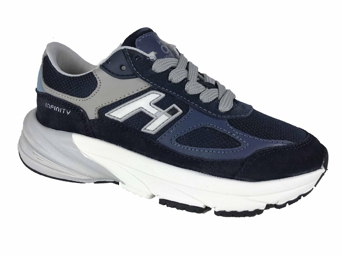 HIP SNEAKER - H1667