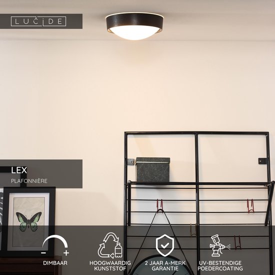 Lucide LEX plafondlamp in een hal. Zwarte rand met lichtgevende diffuser.