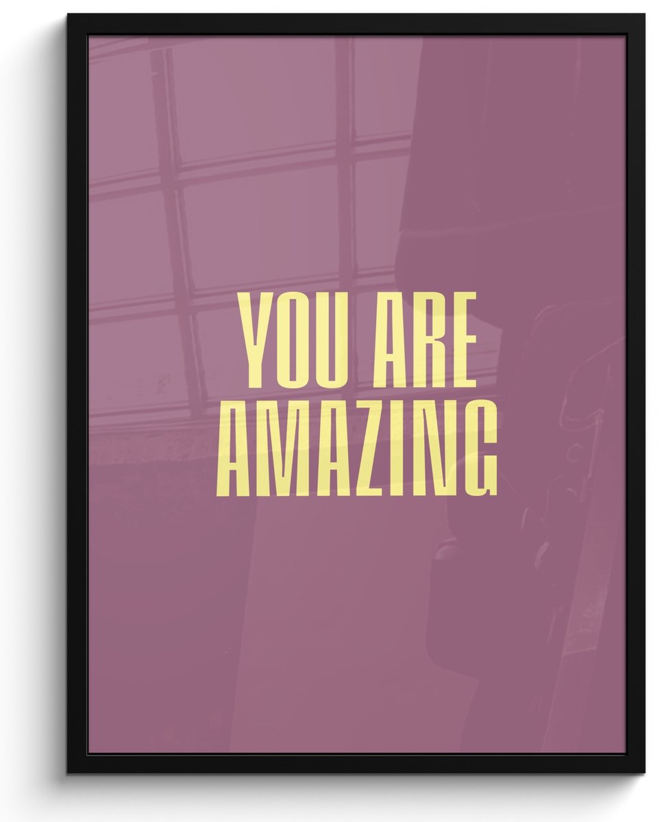 FrameYourWall Poster in lijst - Fotolijst 50x70 cm - Posters - Tekst - Paars - Amazing - Posterlijst zwart - Decoratie - Wanddecoratie woonkamer - Muurdecoratie slaapkamer Tekst - Moeder - Liefde 4