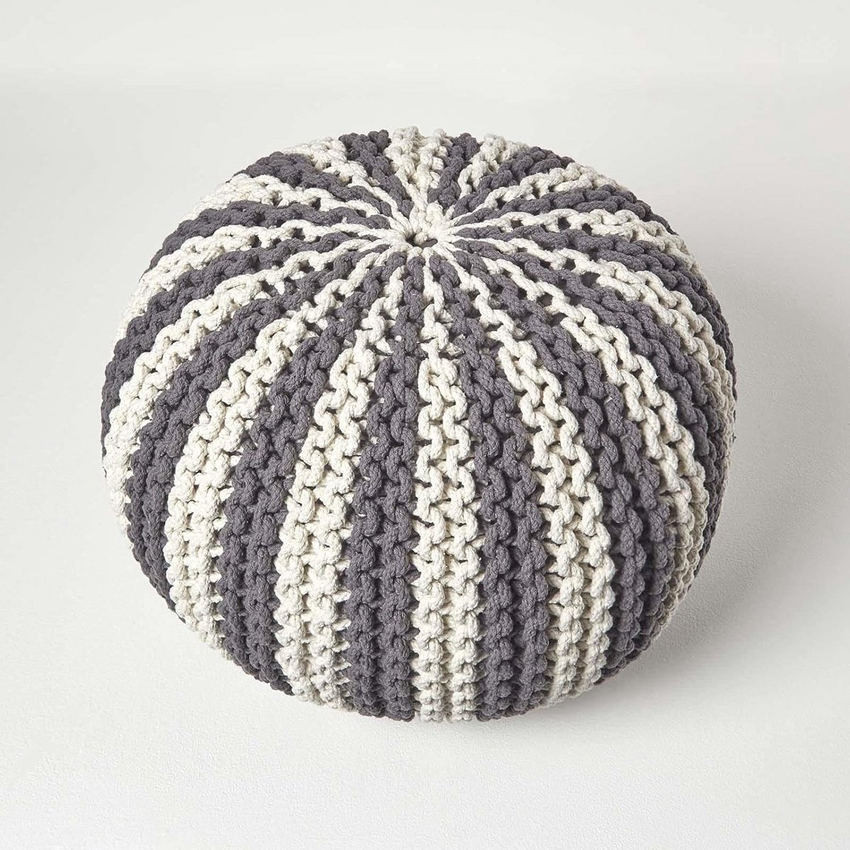 Ronde Gebreide Poef 50x40 cm Katoen in Gebroken Wit en Grijs Gestreept - Voetenbank en Zetel