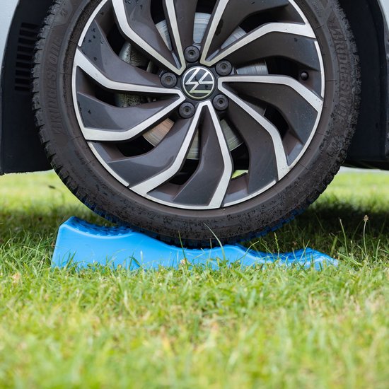 EveBase® Oprijblokken - Set van 2 - Voor Stabiel en Waterpas Positioneren - Profielgevormd Oppervlak - 3 Niveau's - Maximale Aslast van 5 ton - Geschikt voor Auto, Camper, Caravan, Aanhangwagen en Trailer van Evebase — afbeelding 4