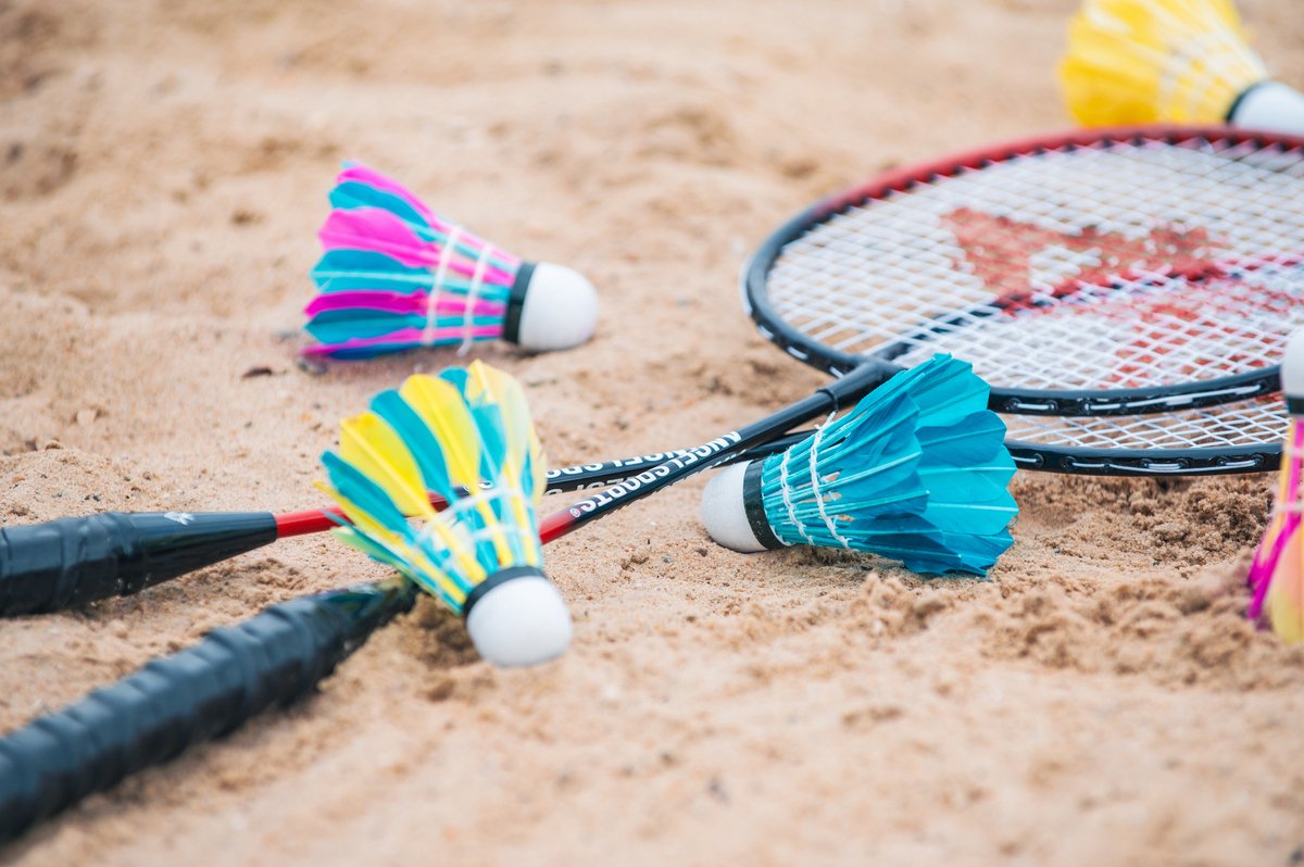 Badmintonset 2 Spelers – Inclusief 2 Rackets van Tempered Steel & 2 Shuttles – PVC Draaghoes – Outdoor & Indoor – Engelhart — afbeelding 7